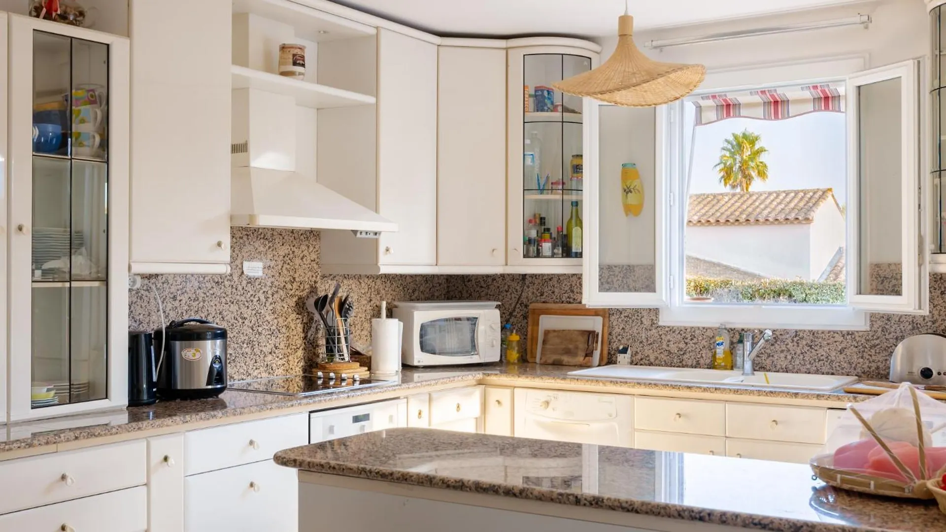 Villa 130M2, Near St-Tropez, Direct Beach Access Grimaud 0*,  Γαλλία