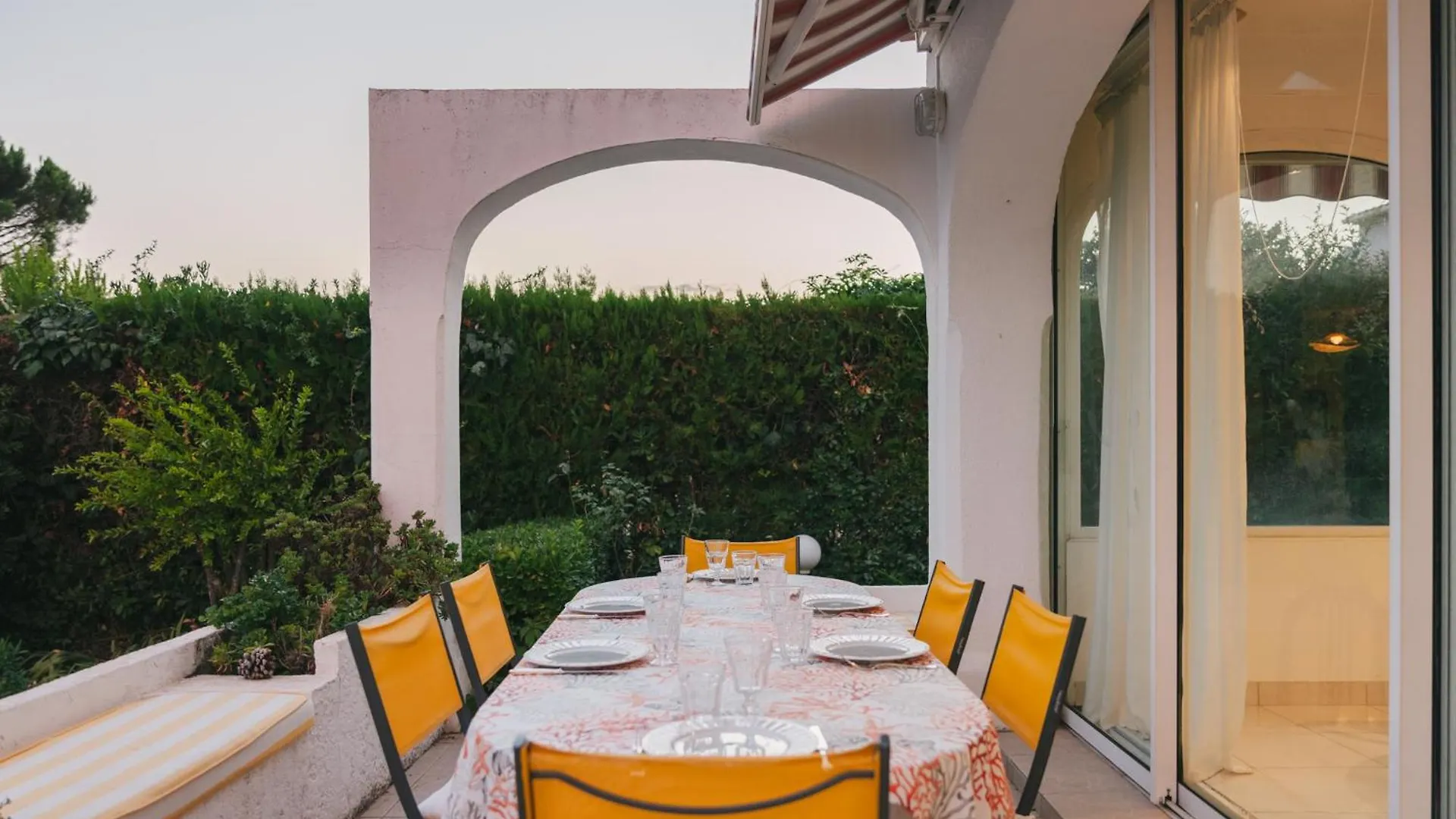 Villa 130M2, Near St-Tropez, Direct Beach Access Grimaud